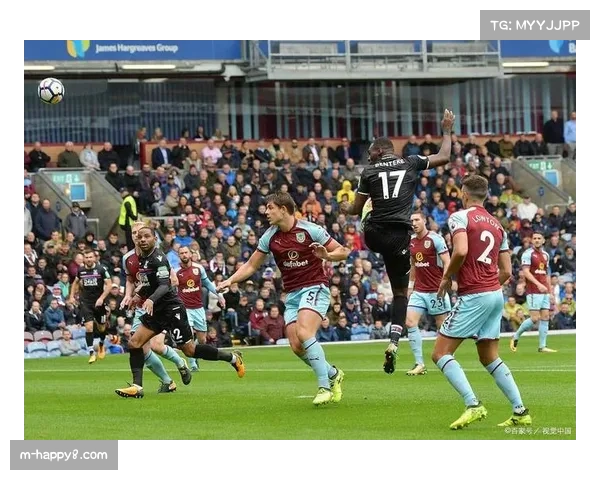 德甲第29轮：多特蒙德稳固防守对阵勒沃库森华丽进攻